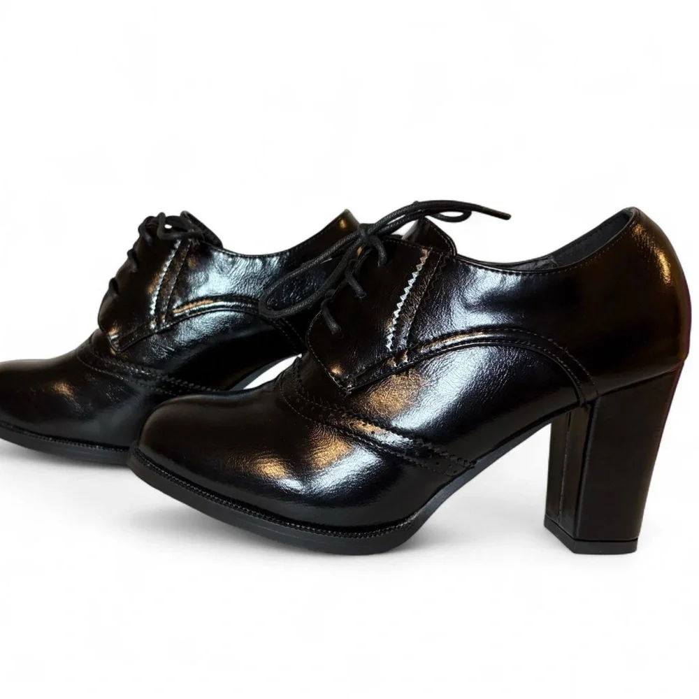 Odema Women's Wingtip Oxford Heeled Shoes - Picture 4 of 7